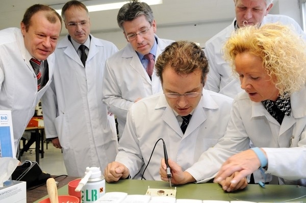 Firmenbesuch bei R&D (2009-11-06)