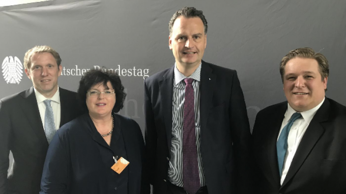 Debatte um regionale Aspekte des Braunkohleabbaus auf der Strukturwandel-Konferenz in Berlin